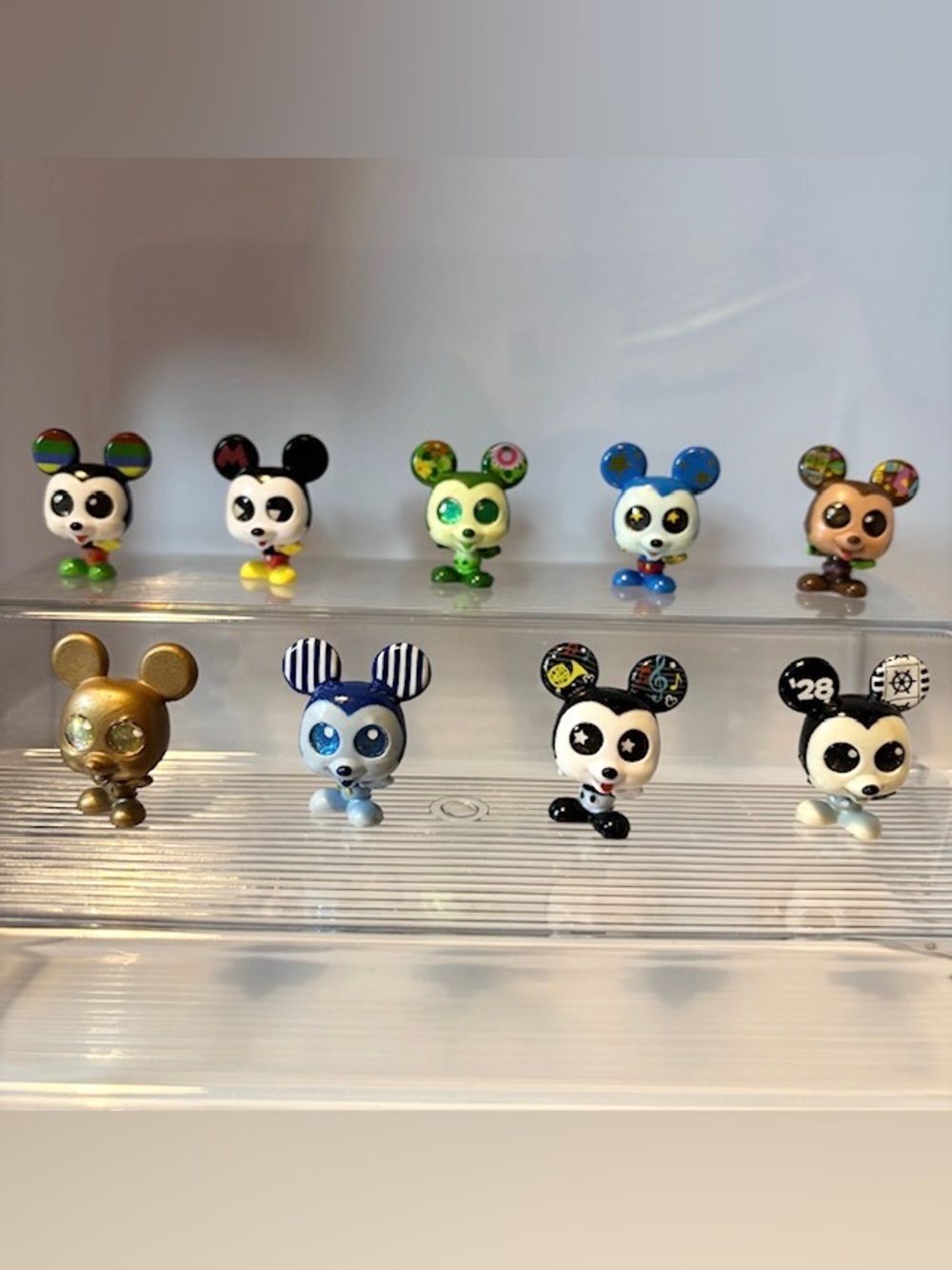 Disney Doorables Mickey Mouse Years of Ears Set with Bonus Figure